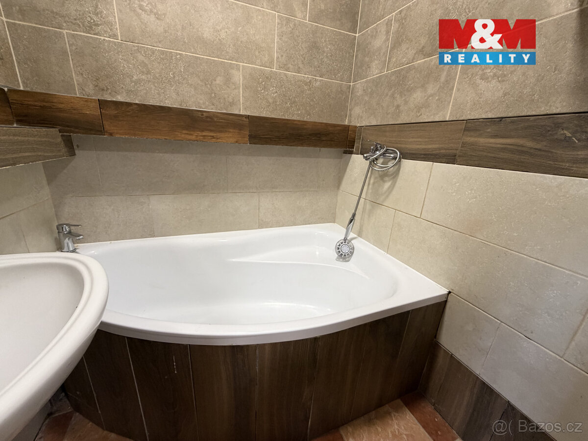 Prodej bytu 3+1, Karviná - Ráj, ul. Božkova - 2