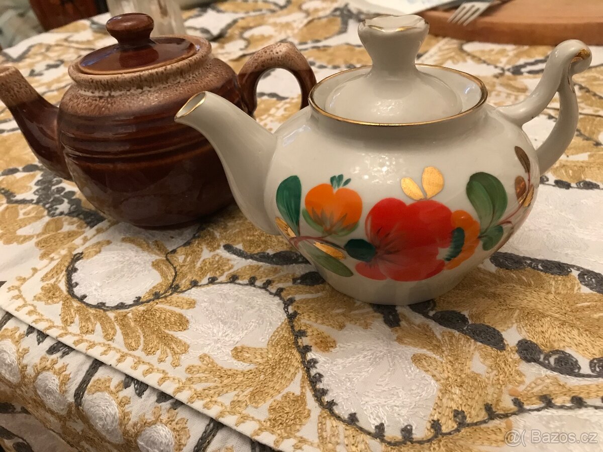 Konvolut porcelánu a keramiky - 2