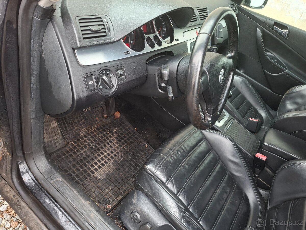 VW Passat B6 2.0TDI 4x4,Bi-xenon,kůže bez motoru +přev. - 2