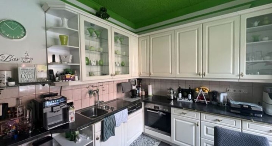 Venkovská vestavěná kuchyně se spotřebiči,5657 - 2