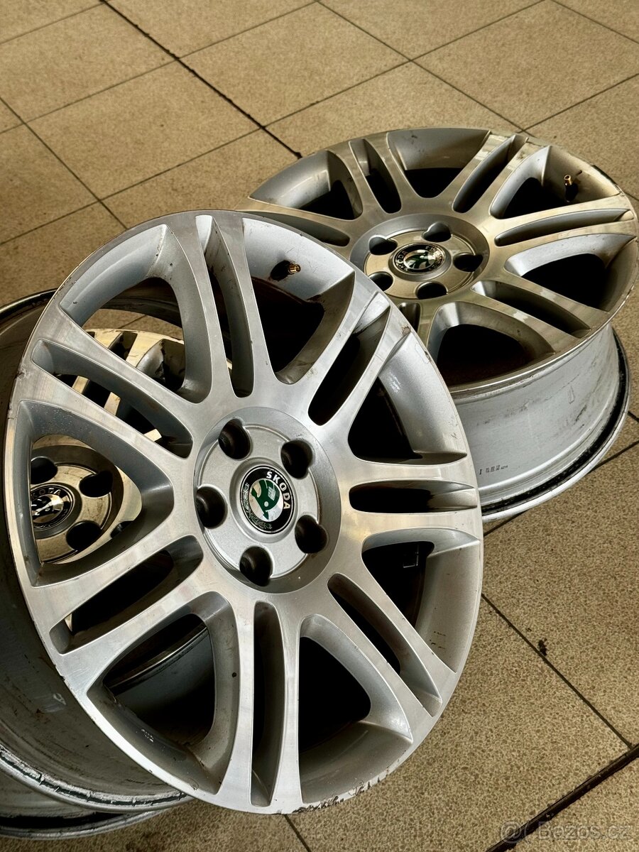 SADA ALU ŠKODA SUPERB R18 - 2