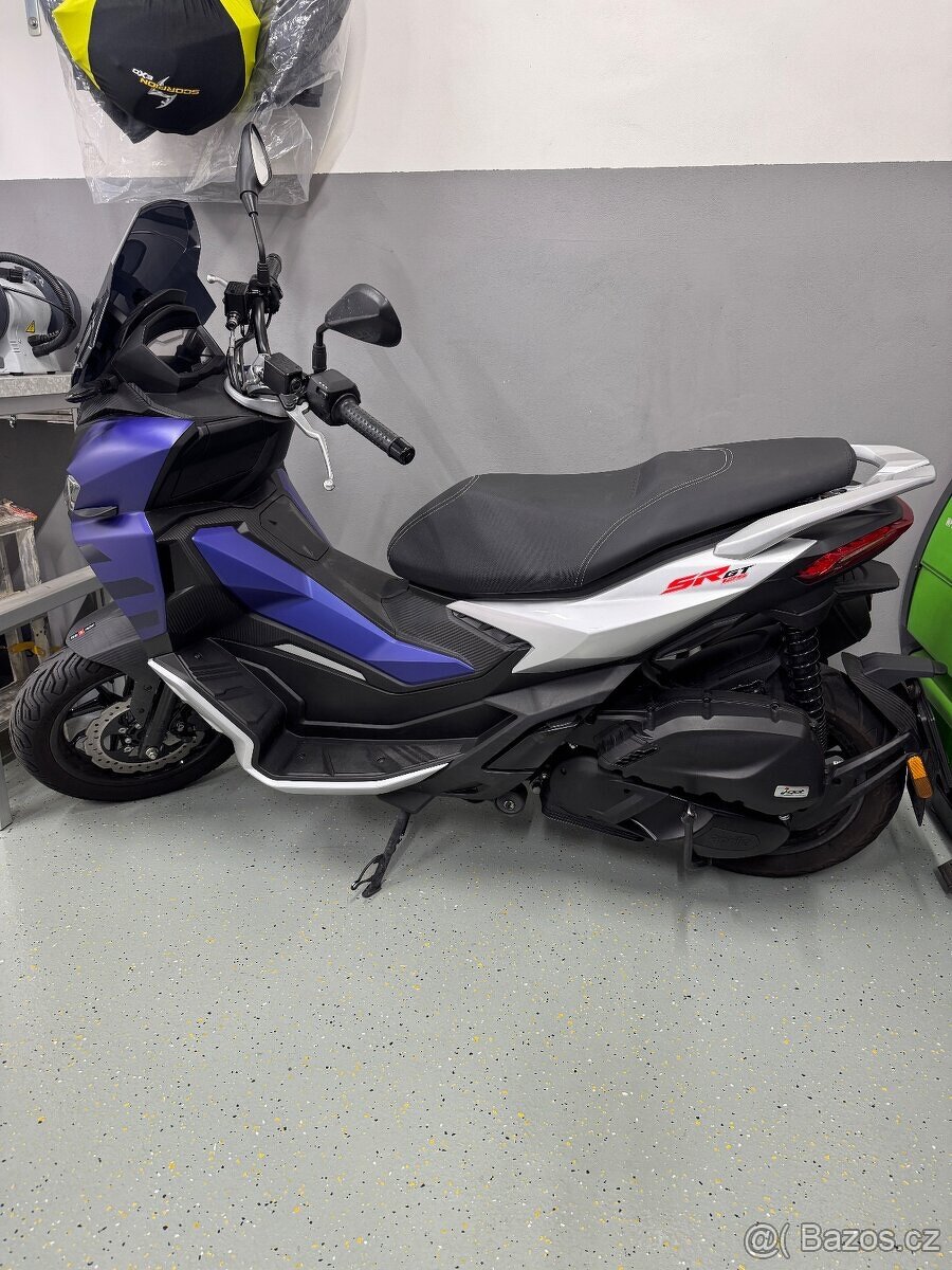 Aprilia sr gt125 - 2