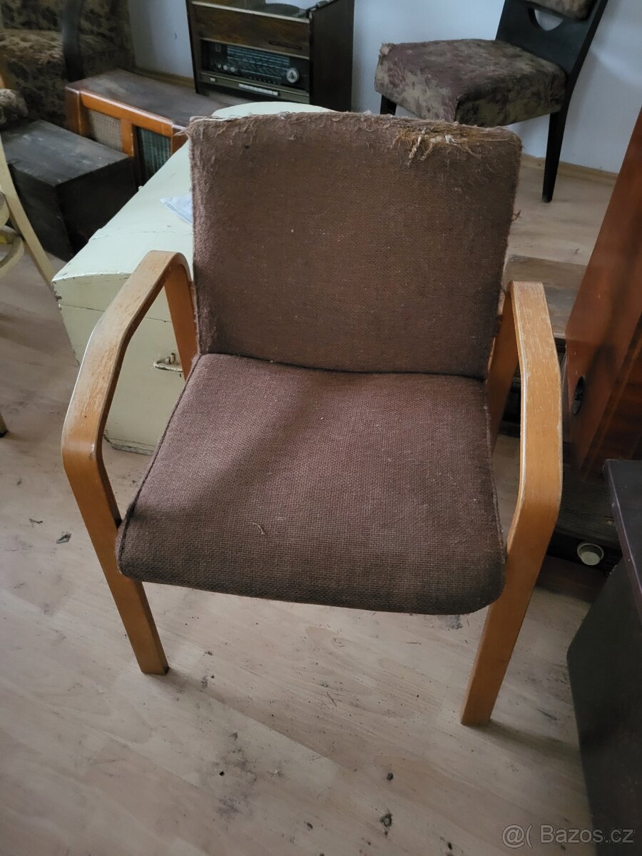 Staré retro křeslo - 2