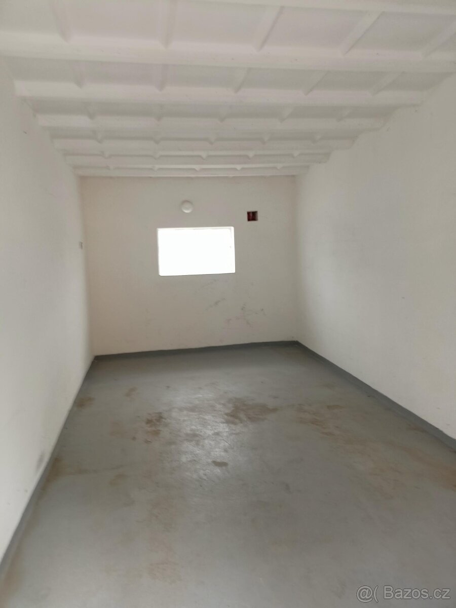 Pronájem garáže - 2