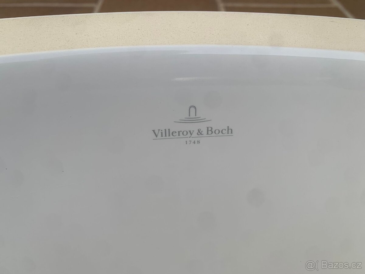 Umyvadlo Villeroy & Boch NOVÉ - 2