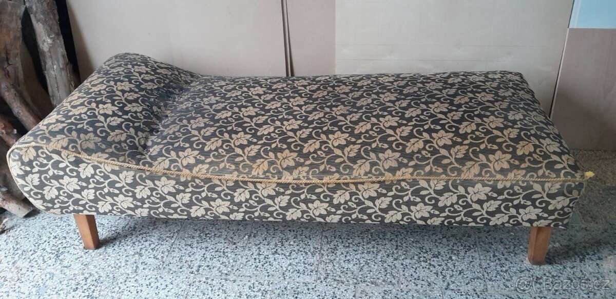 Gauč a dvě křesla - 2