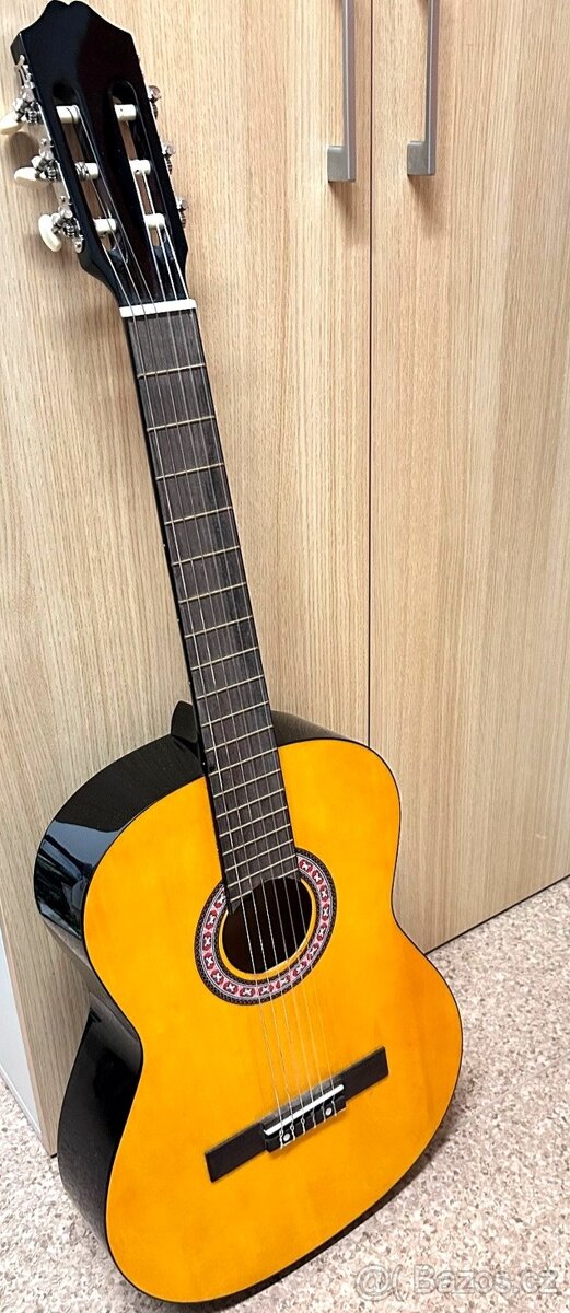 Klasická kytara – dobrý stav - 2