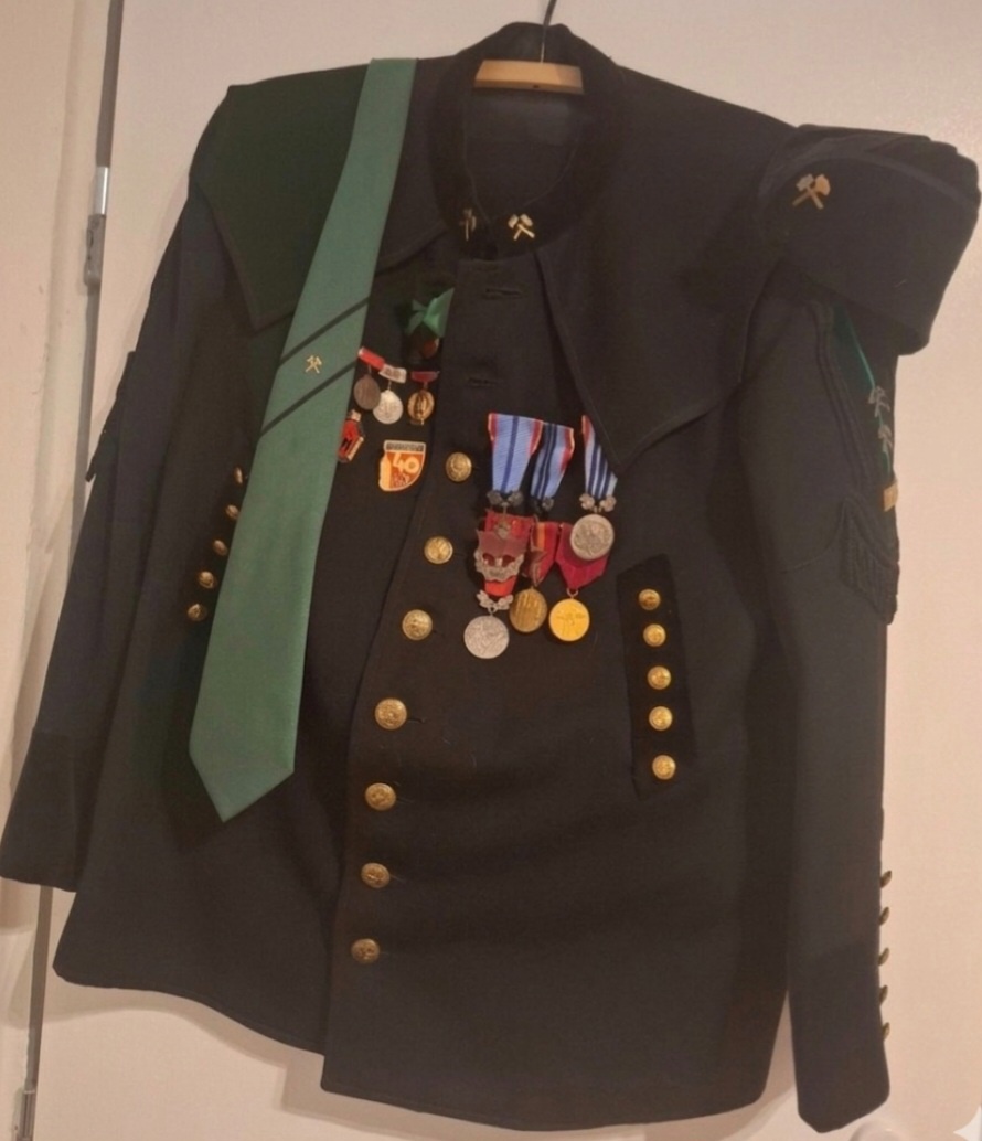 Hornická uniforma - 2