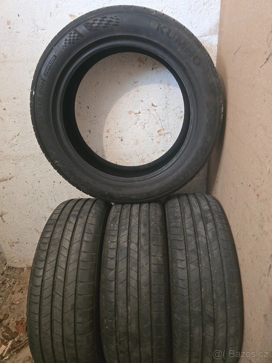 Letní pneu 215/55 R18 - 2