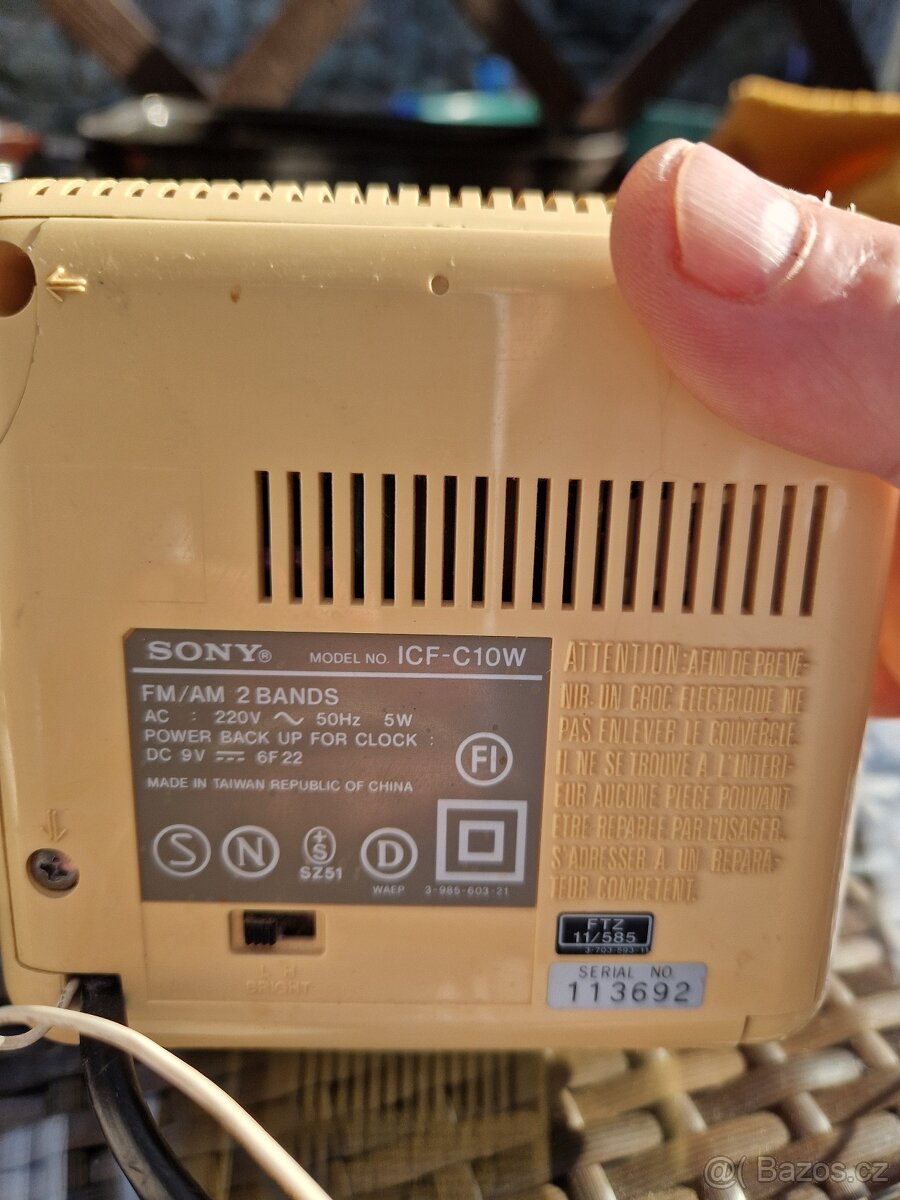radiobudík SONY ICF-C10W, ICF-C800W - 2