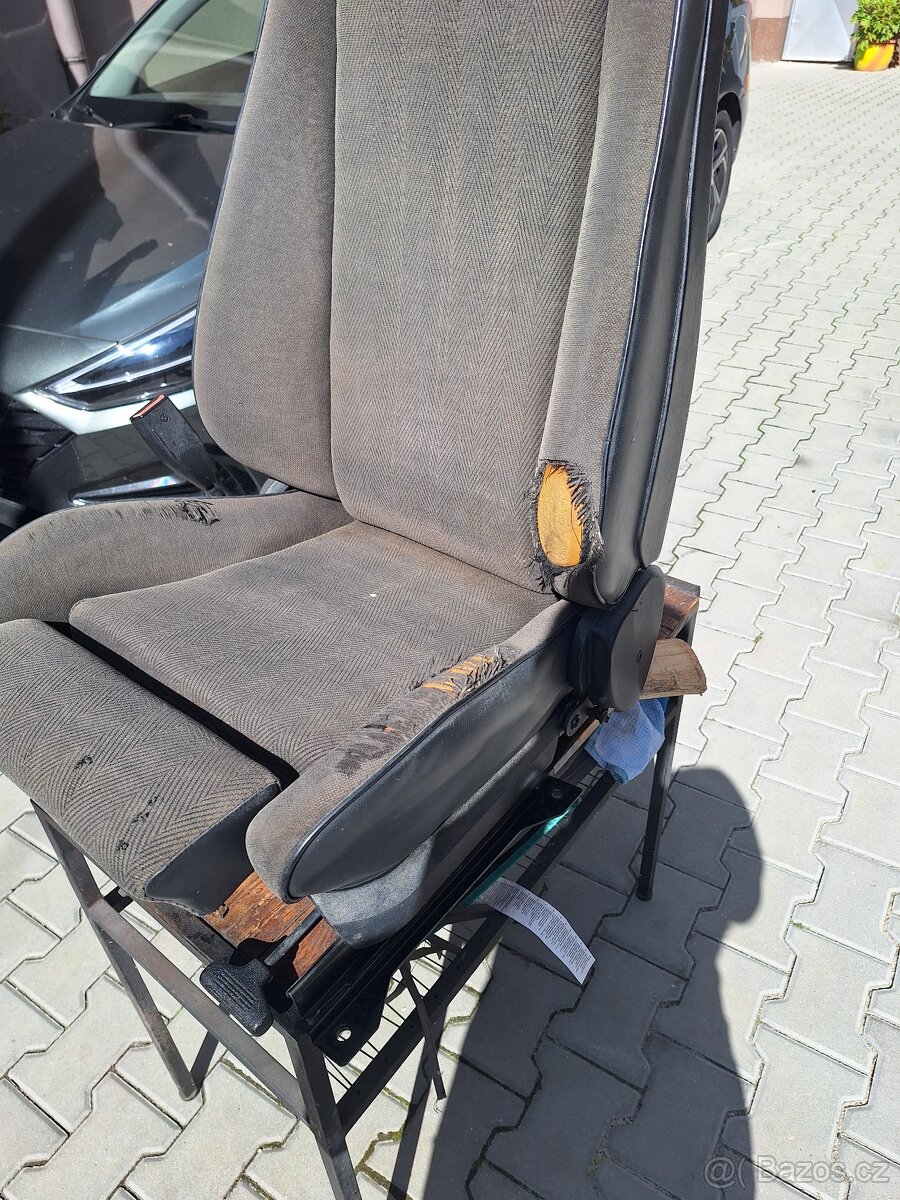 Bmw e28 spotrsitze - 2