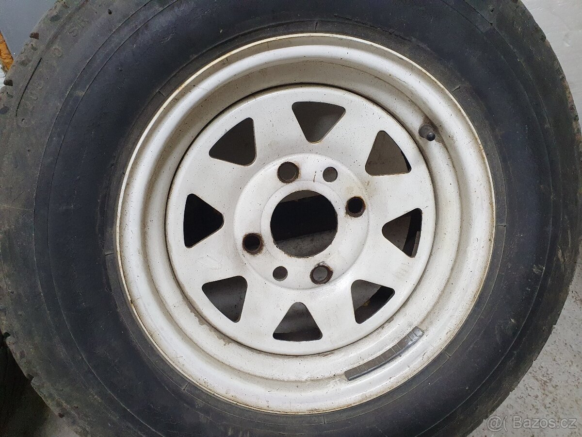 VW buggy, brouk kola Mangels