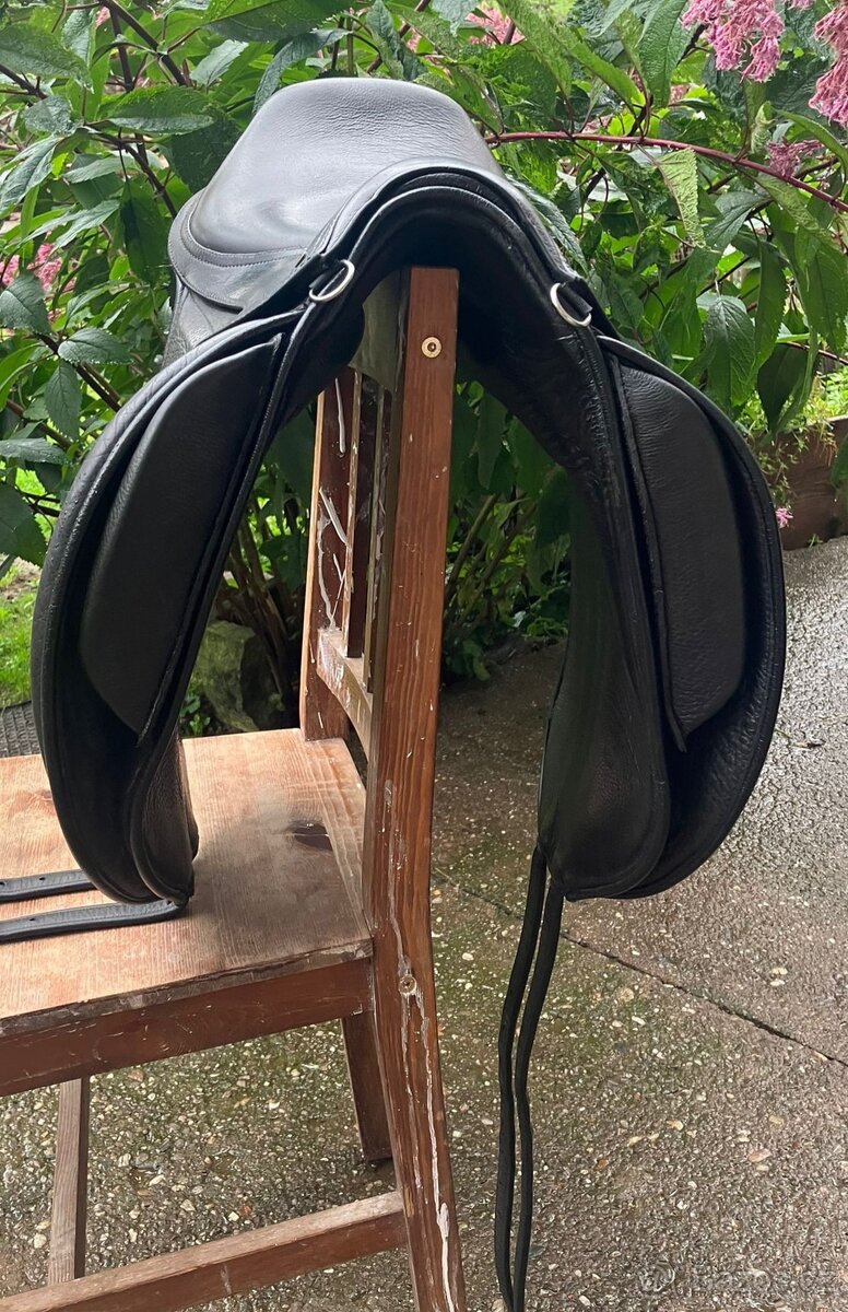 Sedlo Baloun, drezurní, s podbřišníkem - 2