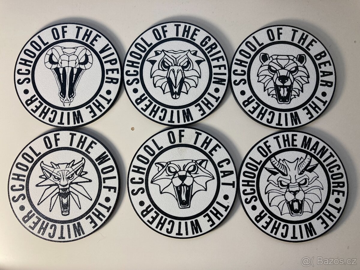 Zaklínač - The Witcher - Sada podtácků se stojanem - Školy - 2