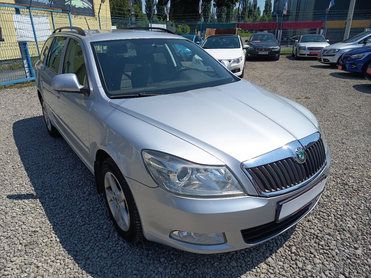 ŠKODA Octavia Combi 1,6TDI Ambition Plus ČR - 2