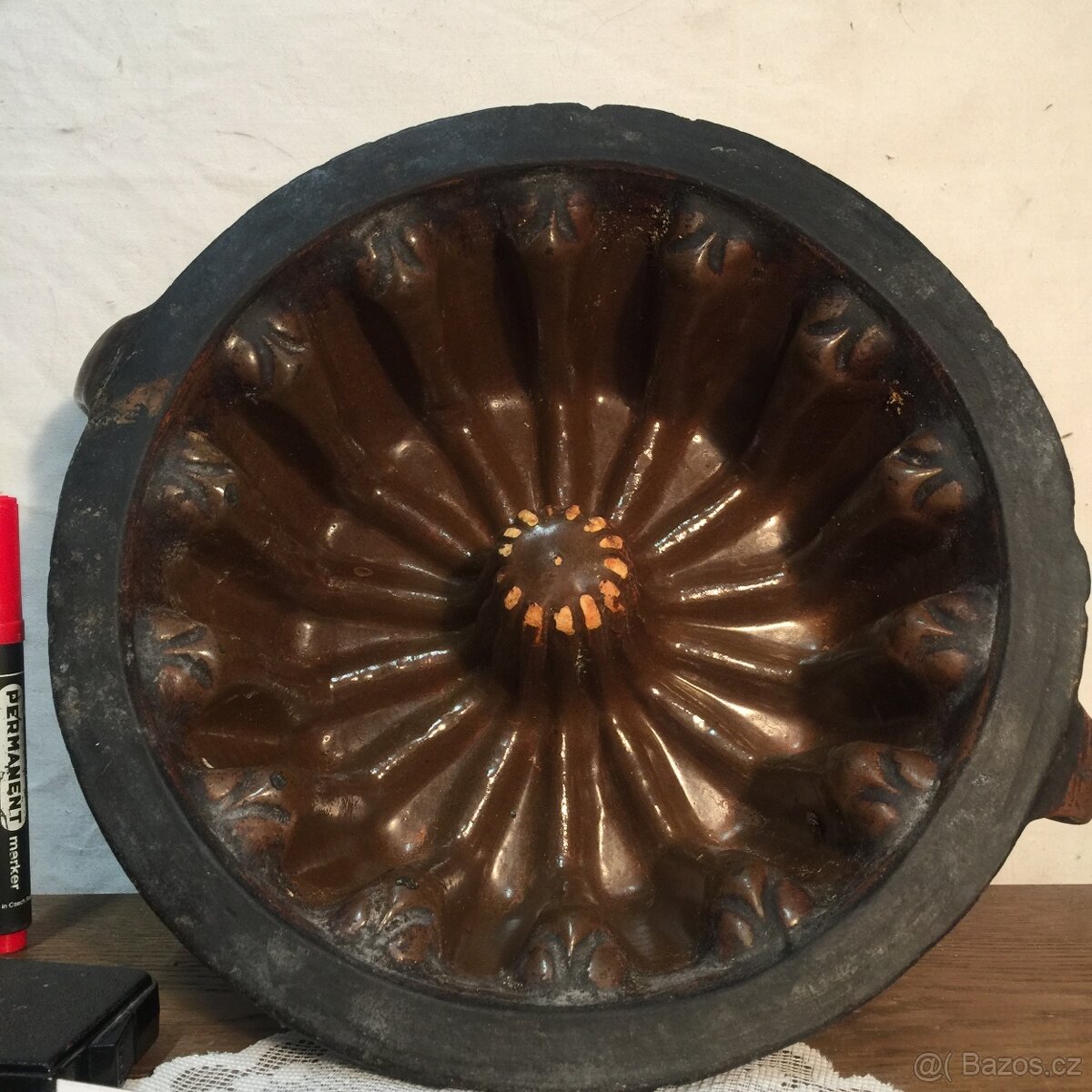 velká velice stará1850 forma Monumentální bábovka - 2