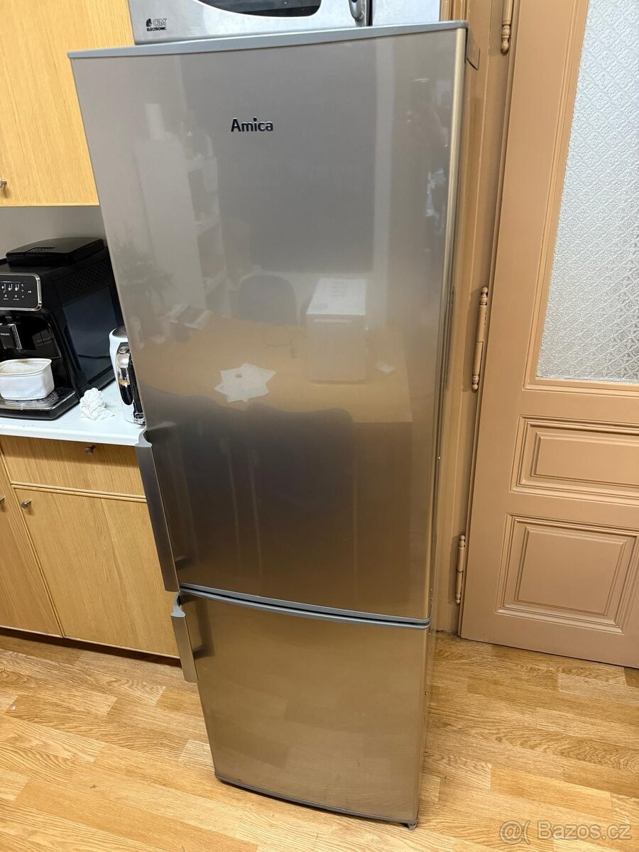 Chladnička/lednice Amica VC 1682 X - 2