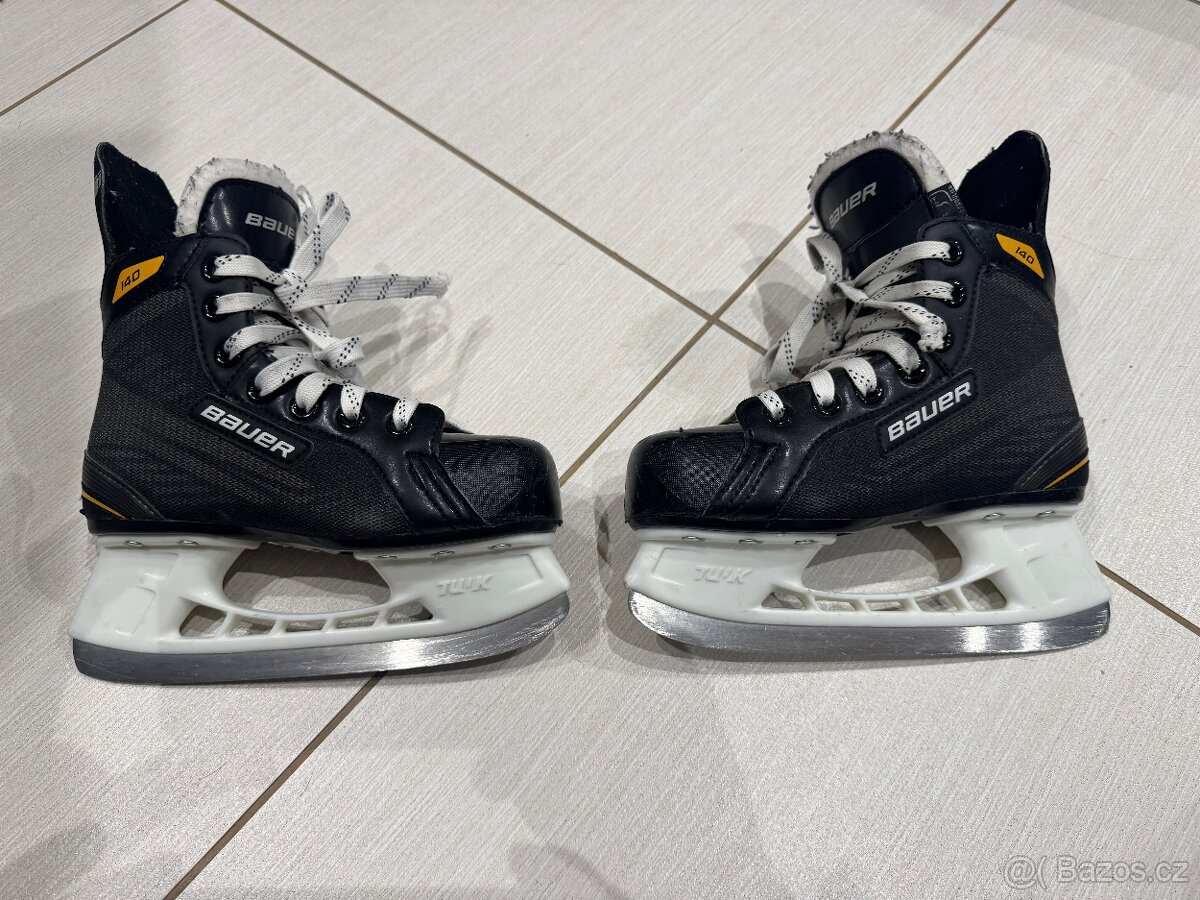 Brusle Bauer Supreme UK Y13,5, EUR 32 - 2