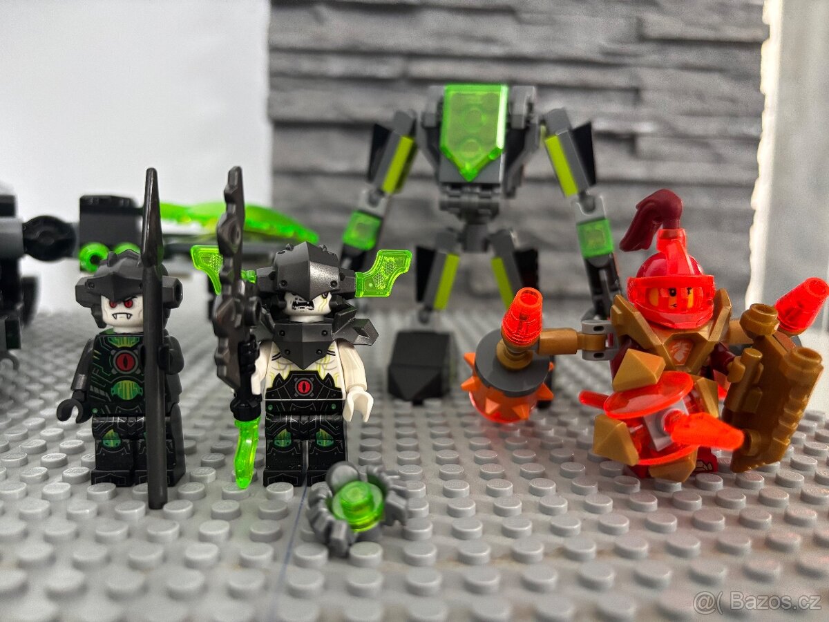 lego nexo knights 72003 - 2