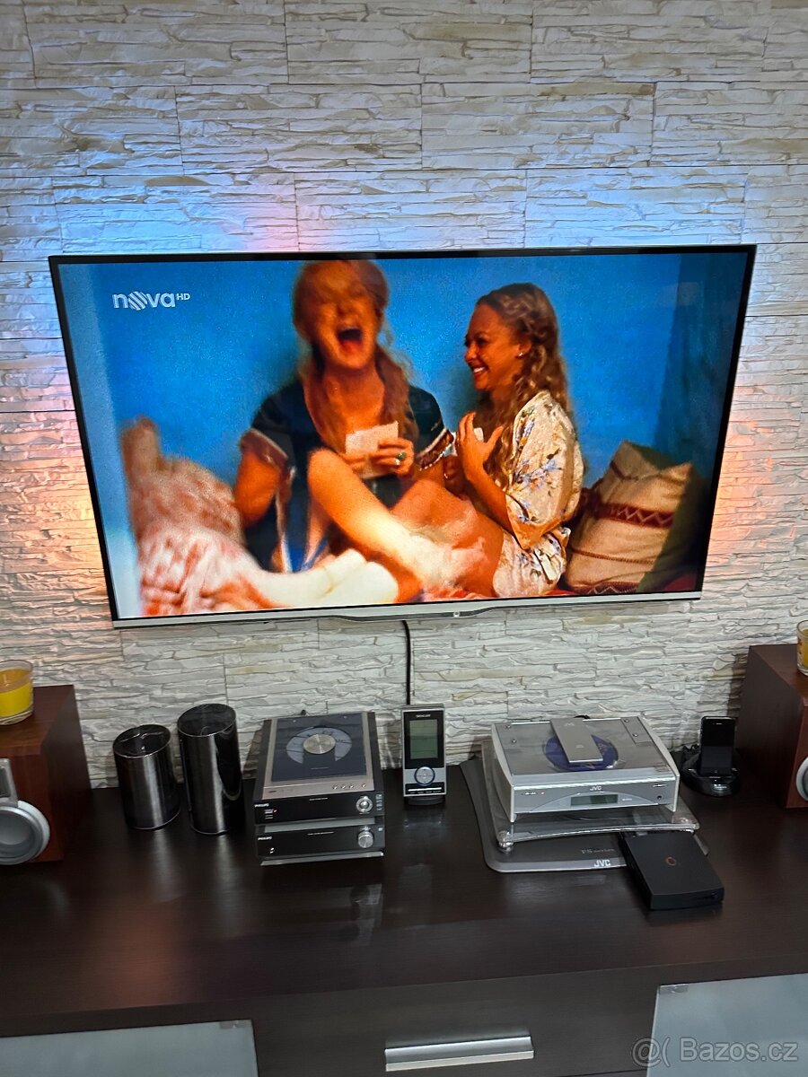 Philips 47PFL7108K 3D ambilight - 2