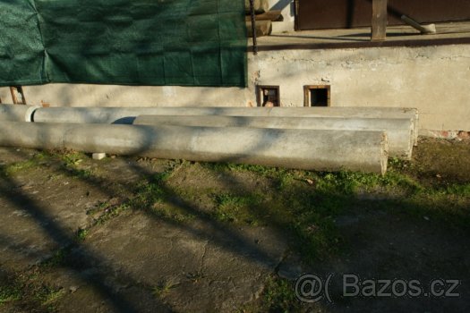 Armované betonové sloupy-vcelku - 2