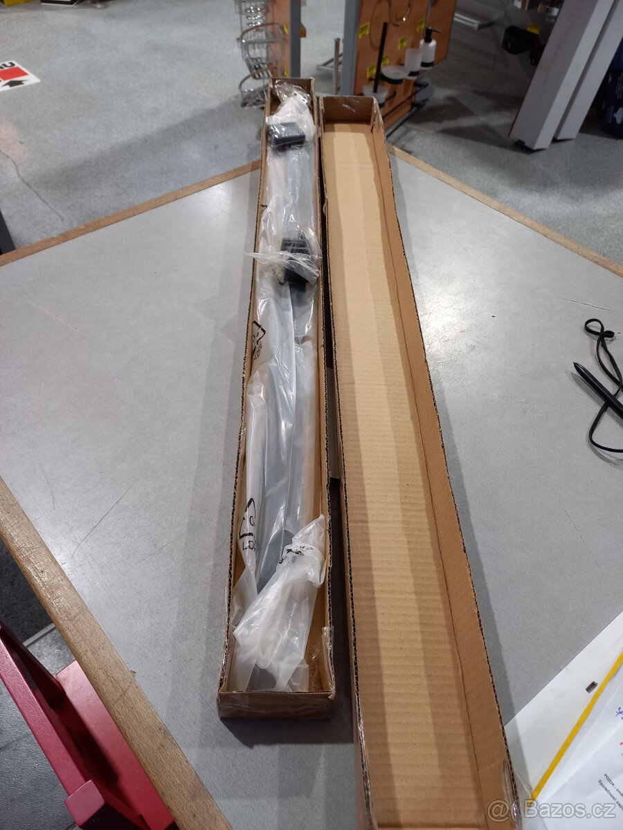 SIKOWIXMZAV2C - držák černý pro Walk in - 2