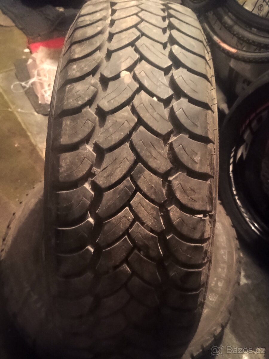 205/65/16C celoroční pneu 2ks - 2