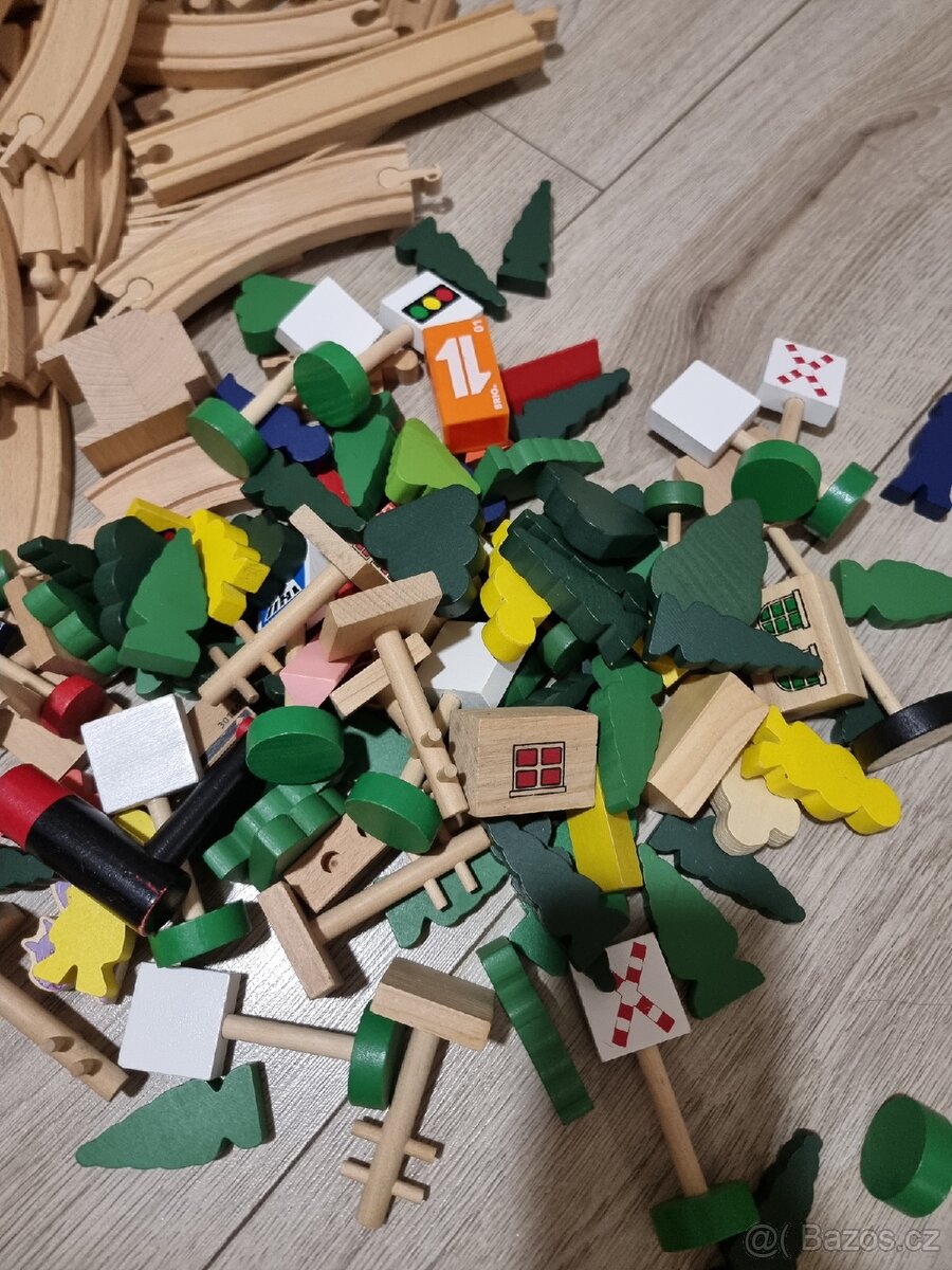 Dřevěné koleje a příslušenství - 2