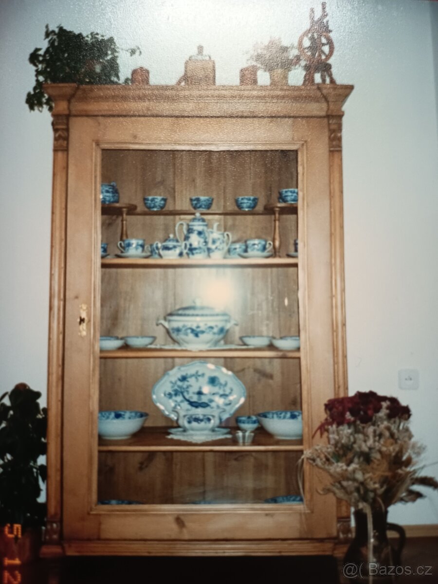 Stará skříň - skleník - 2