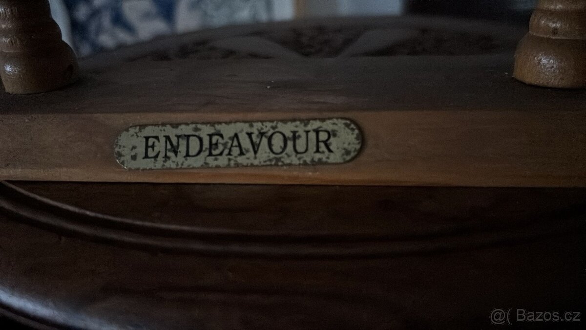 Model lodi endeavour - 2