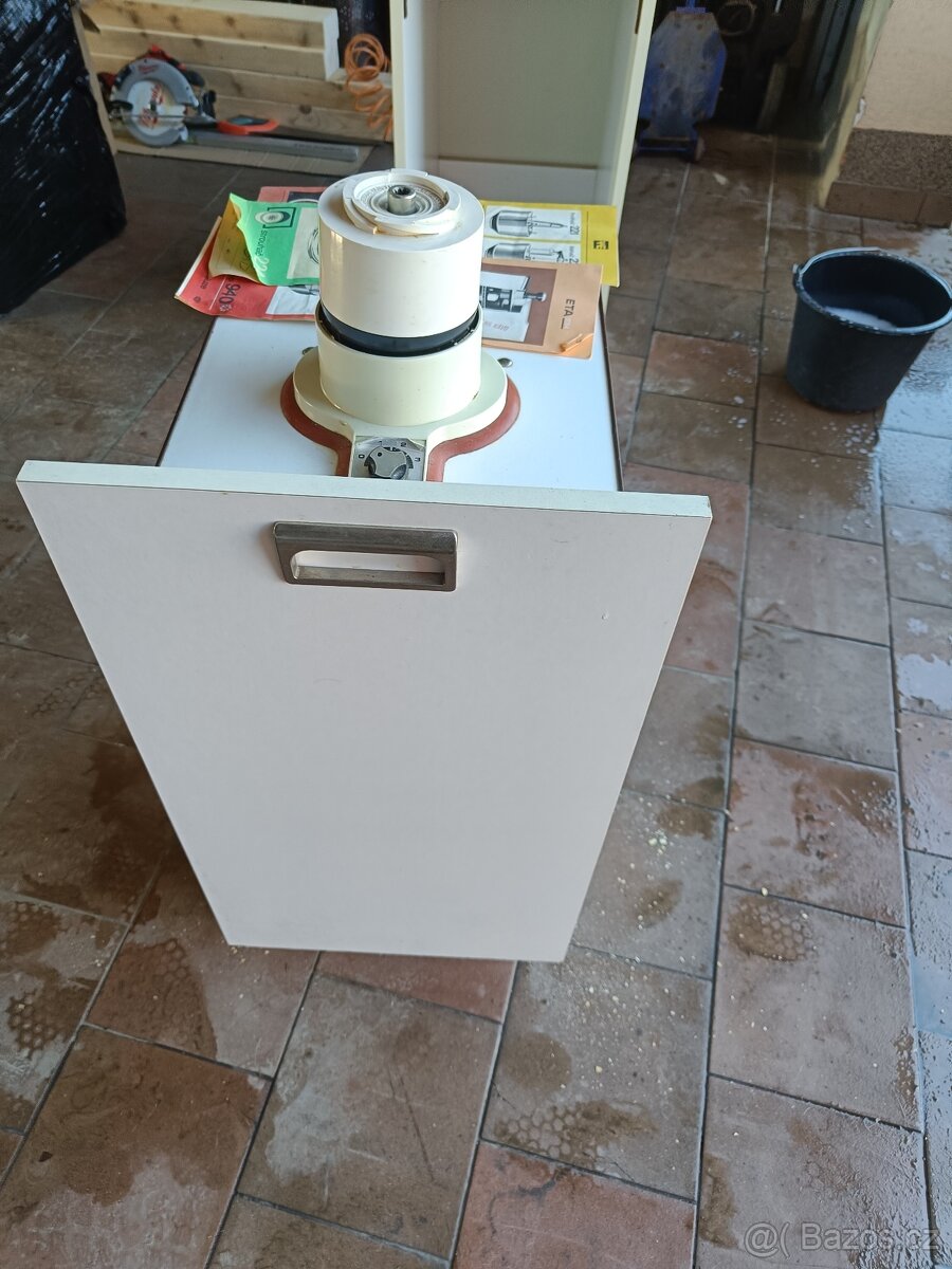 kuchyńský robot retro - 2