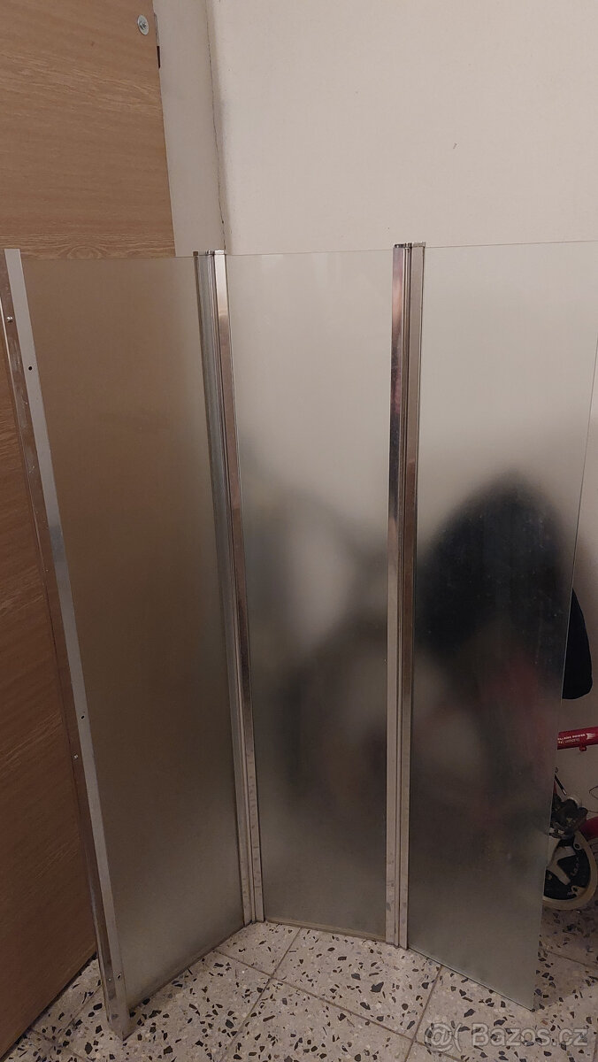 Sprchová zástěna 140 x 90 - 2