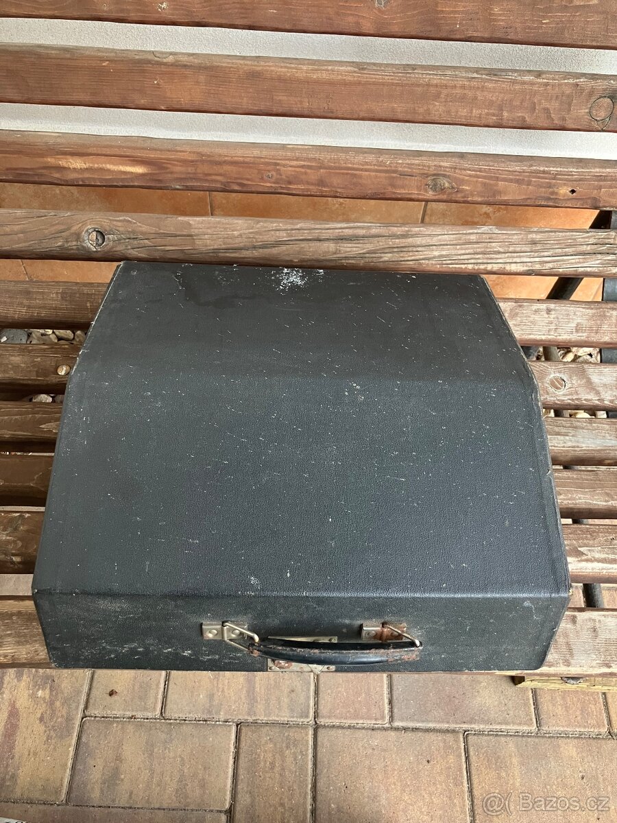 Prodám psací stroj Rheinmetall - 2