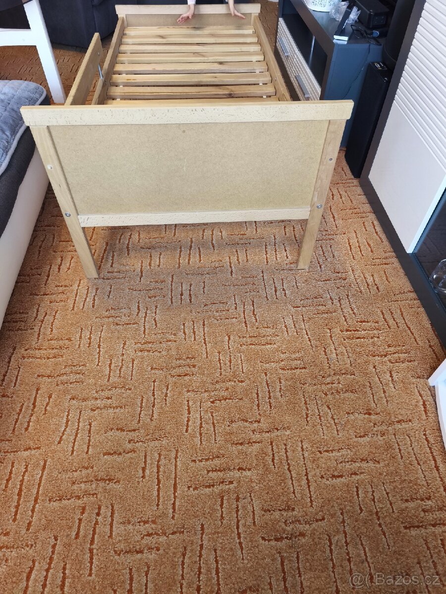 Dětská postýlka s matrací - 2