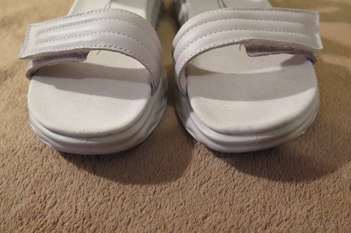 Sandálky ECCO, vel. 32 - 2