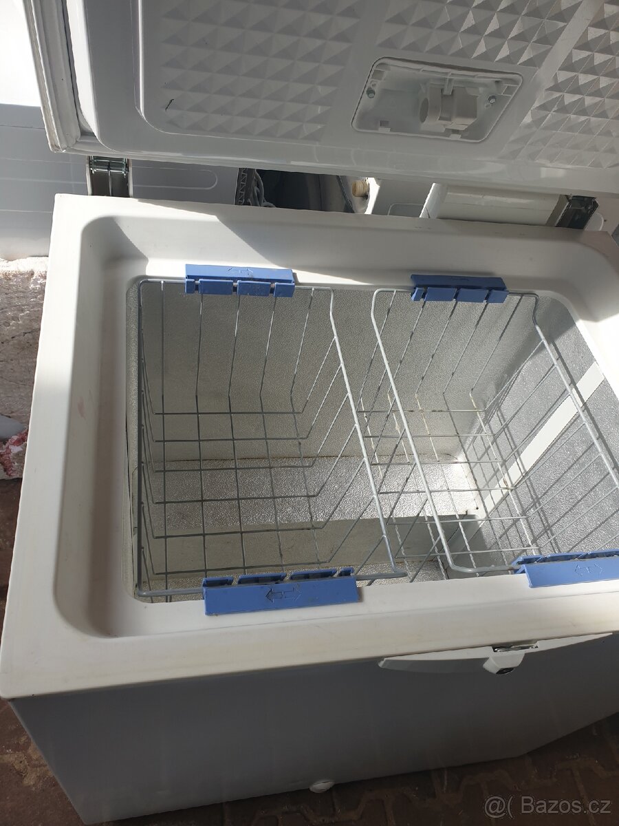 Mrazák Whirlpool - 2