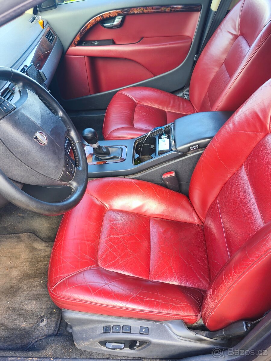 V70 - 2