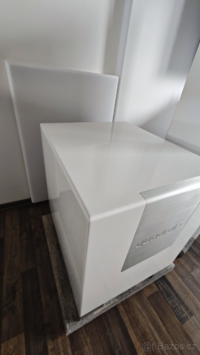 Quadral qube12 subwoofer bílí lesk - 2