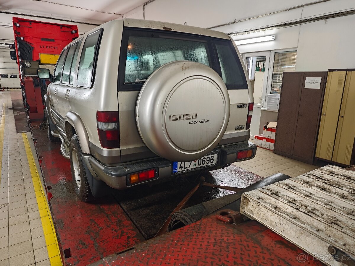 Isuzu Trooper / Opel Monterey - 2
