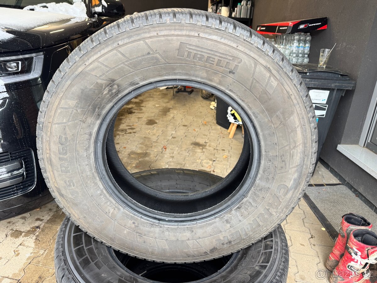 Pirelli Carrier Winter 225/75 R16 c - 2