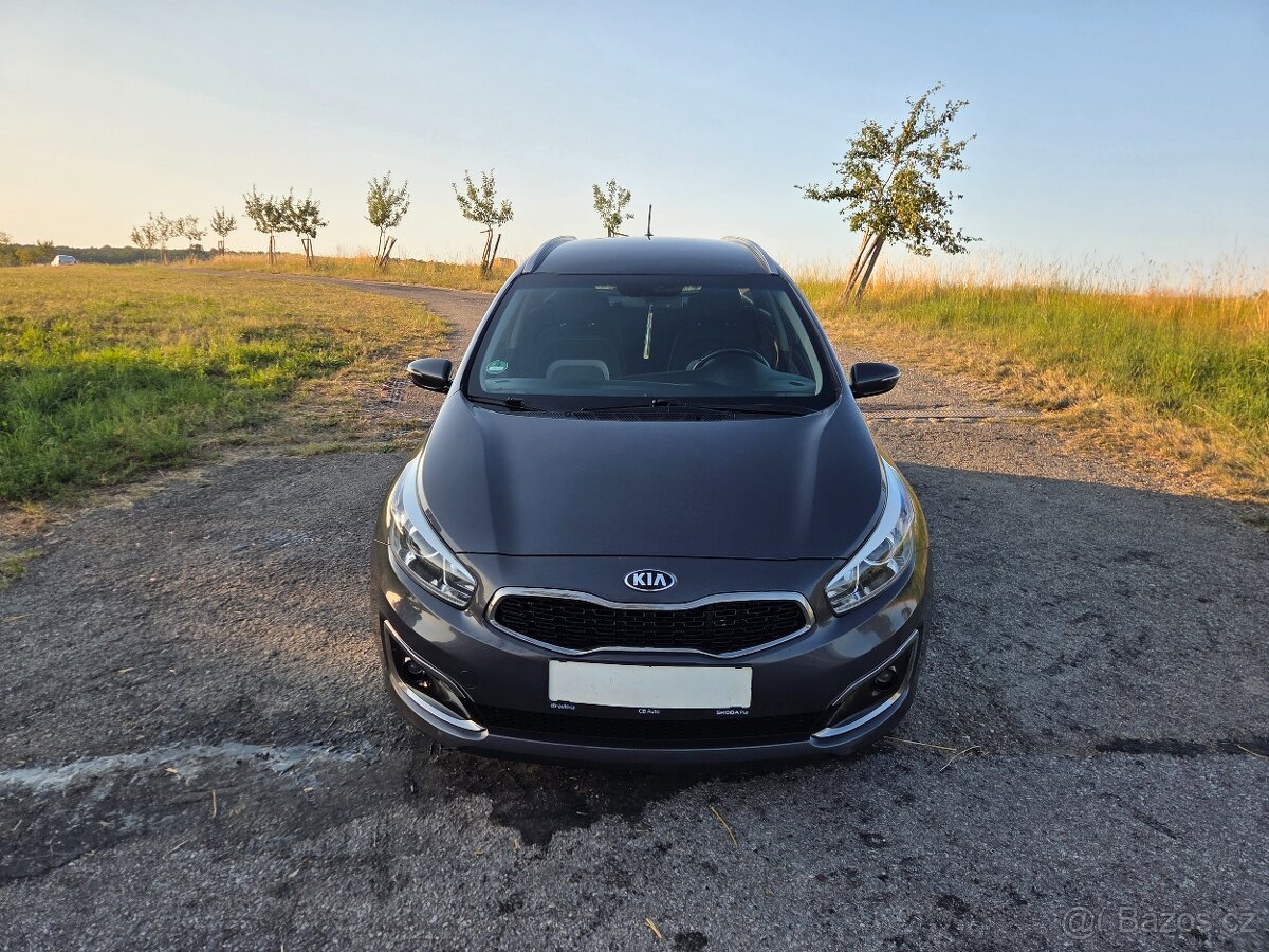 Kia Ceed KOMBI - 2016 - ČR - SUPER VÝBAVA - STK - 2