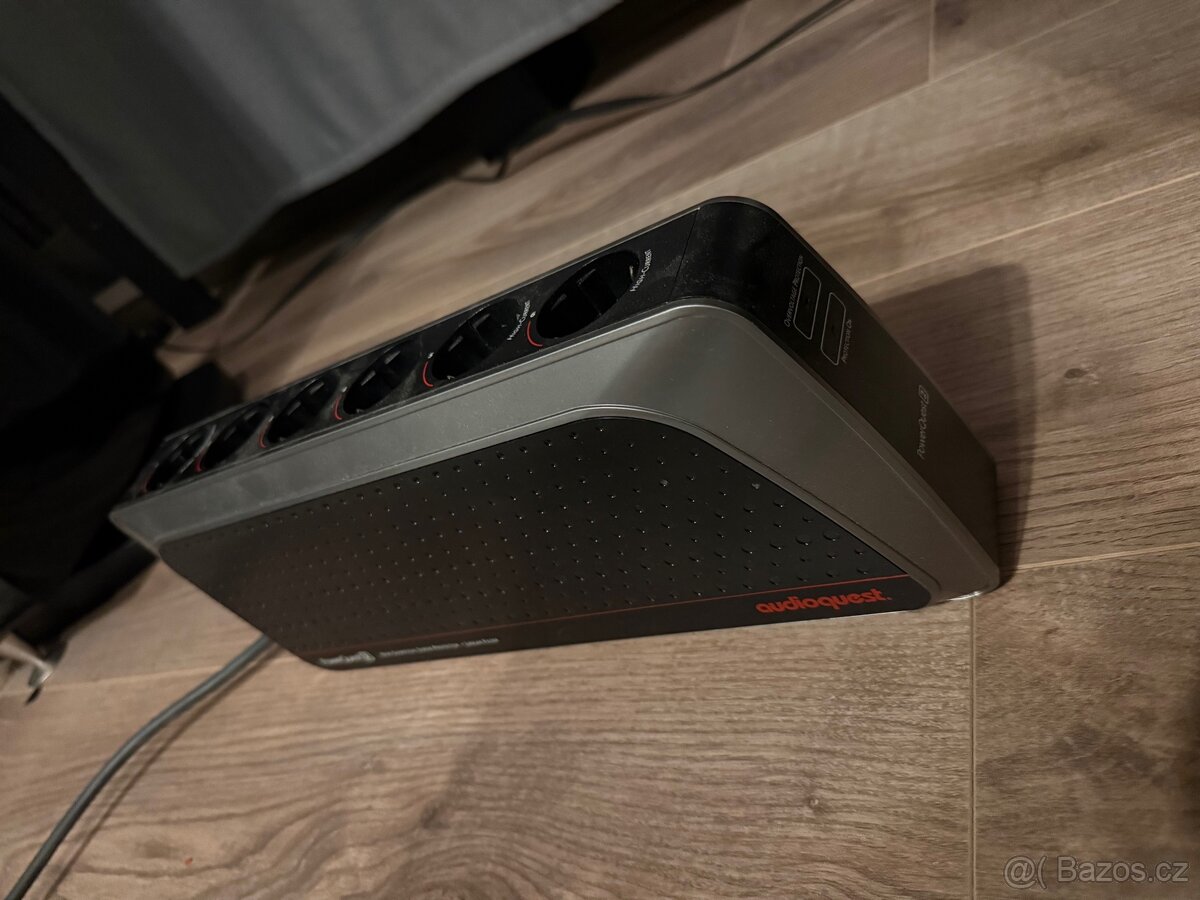 Síťový filtr Audioquest Powerquest 2 - 2