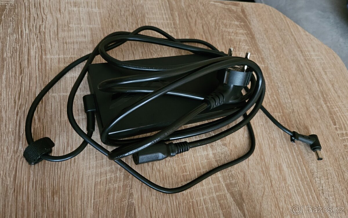 Herní notebook ASUS ROG Strix G17 - 2