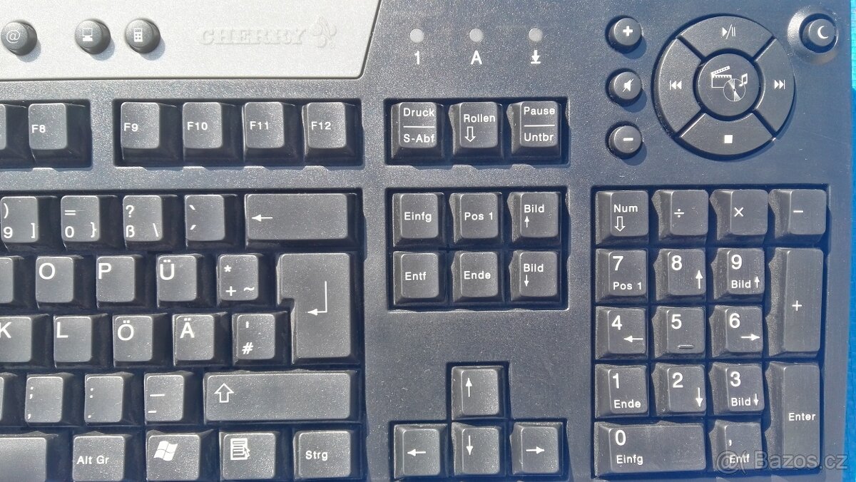 Německá klávesnice Maxdata s němčinou - 2