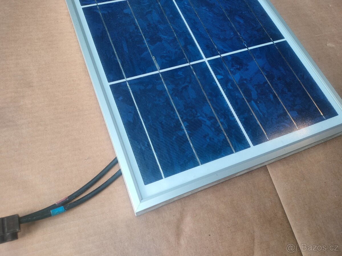 solární panel 52cm X 35cm 3,6 voltu , 20 w ,max 1000 v - 2