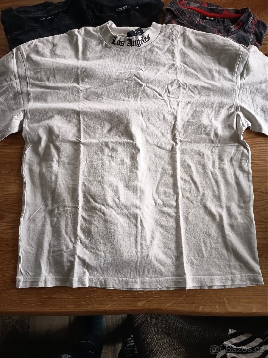 Sada Triček vel. XS - Cropp, New Yorker - 2