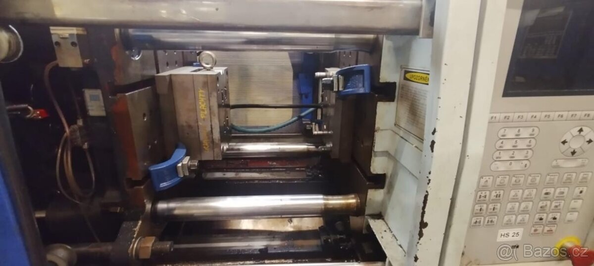 Vstřikovací lis na plasty TEDERIC TRX 100V - 2