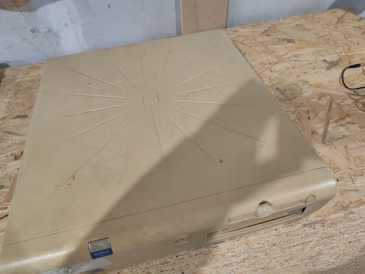 Pentium II Dell OptiPlex G1 - 2