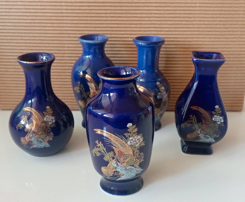 RŮZNÉ vázy, vázičky a sošky - 2