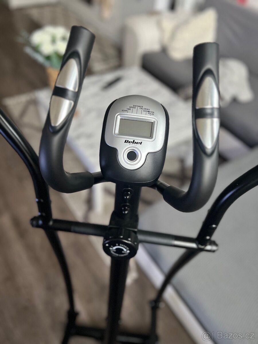 Rebel active elipticky trenažer - 2